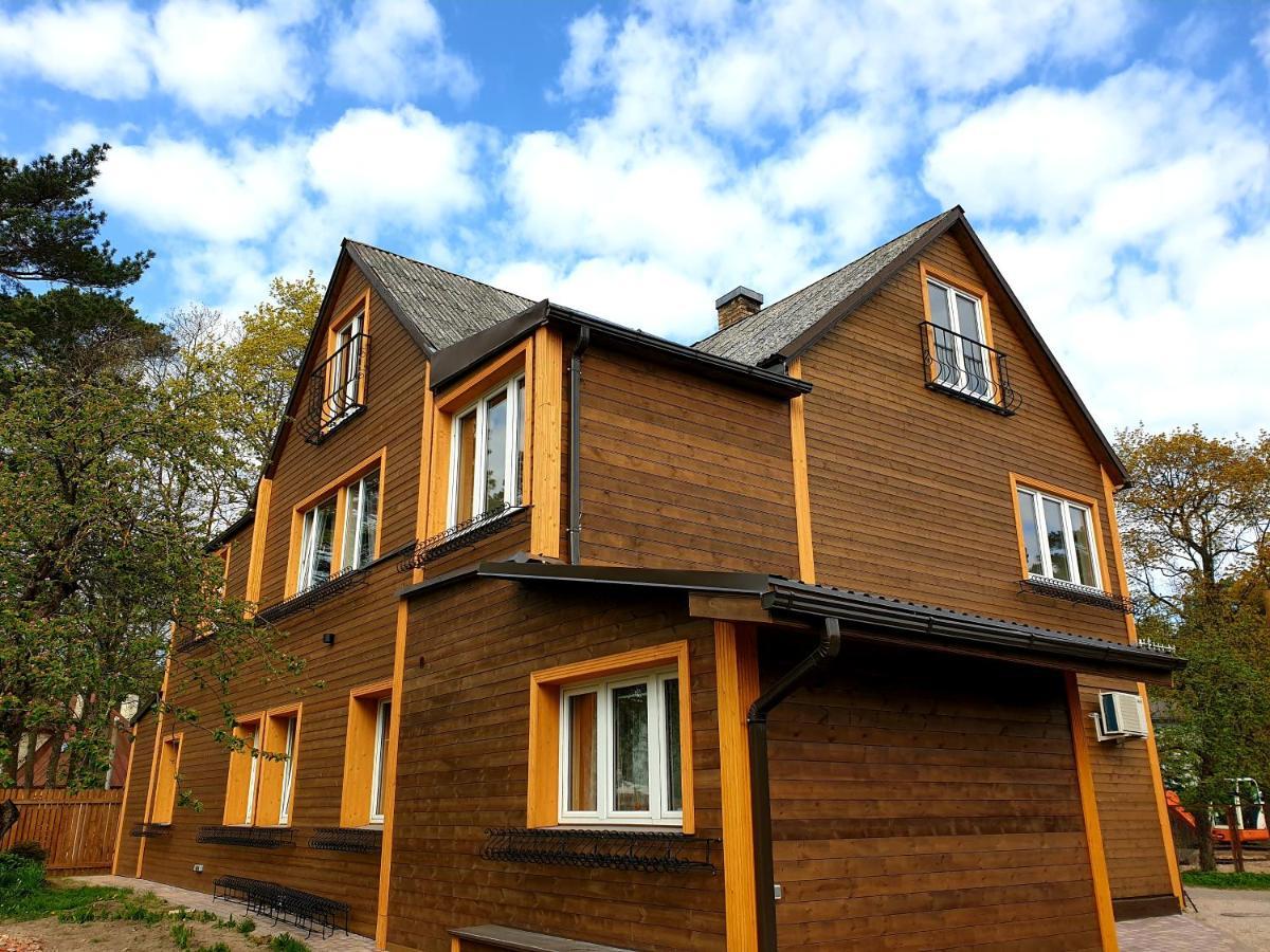 Guest House And Camping Jūrkalne Extérieur photo