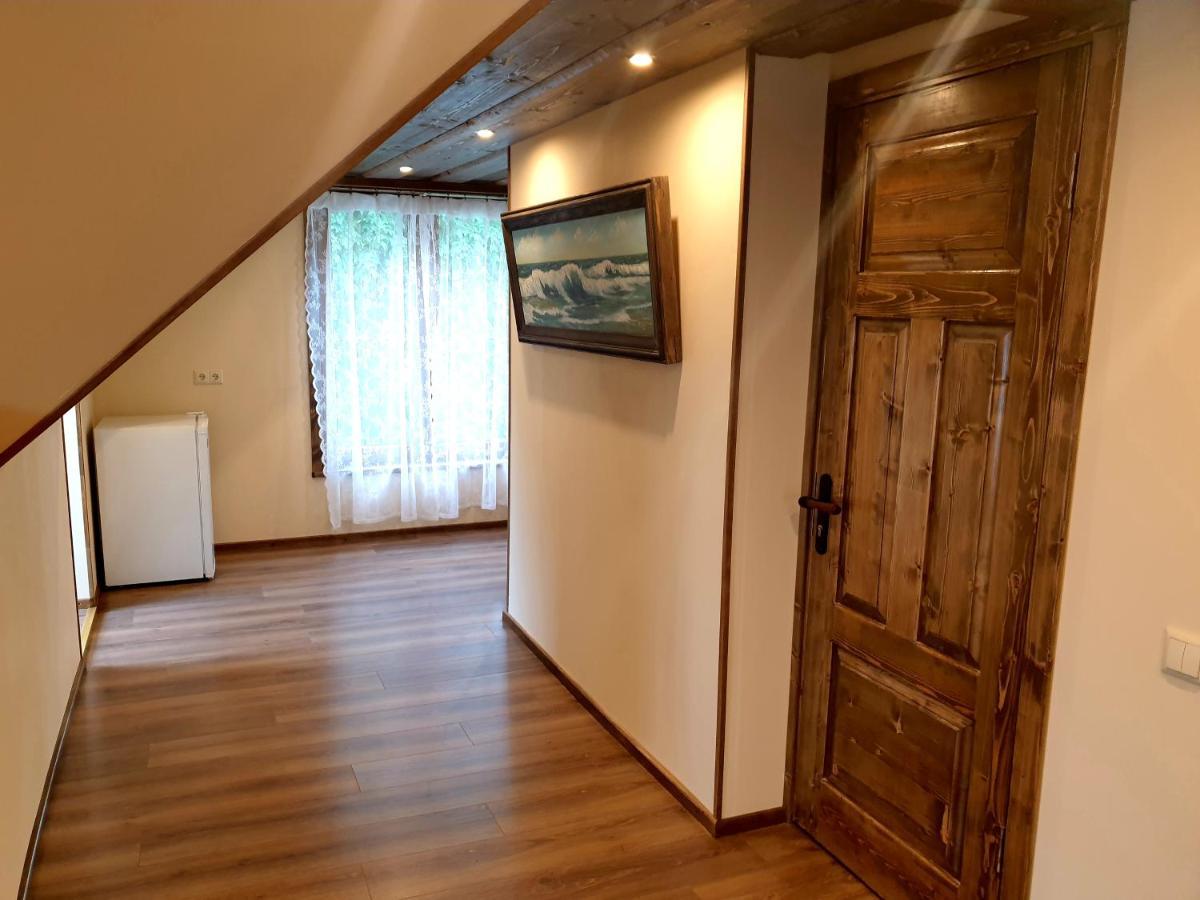 Guest House And Camping Jūrkalne Extérieur photo