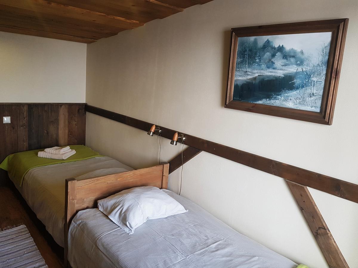 Guest House And Camping Jūrkalne Extérieur photo