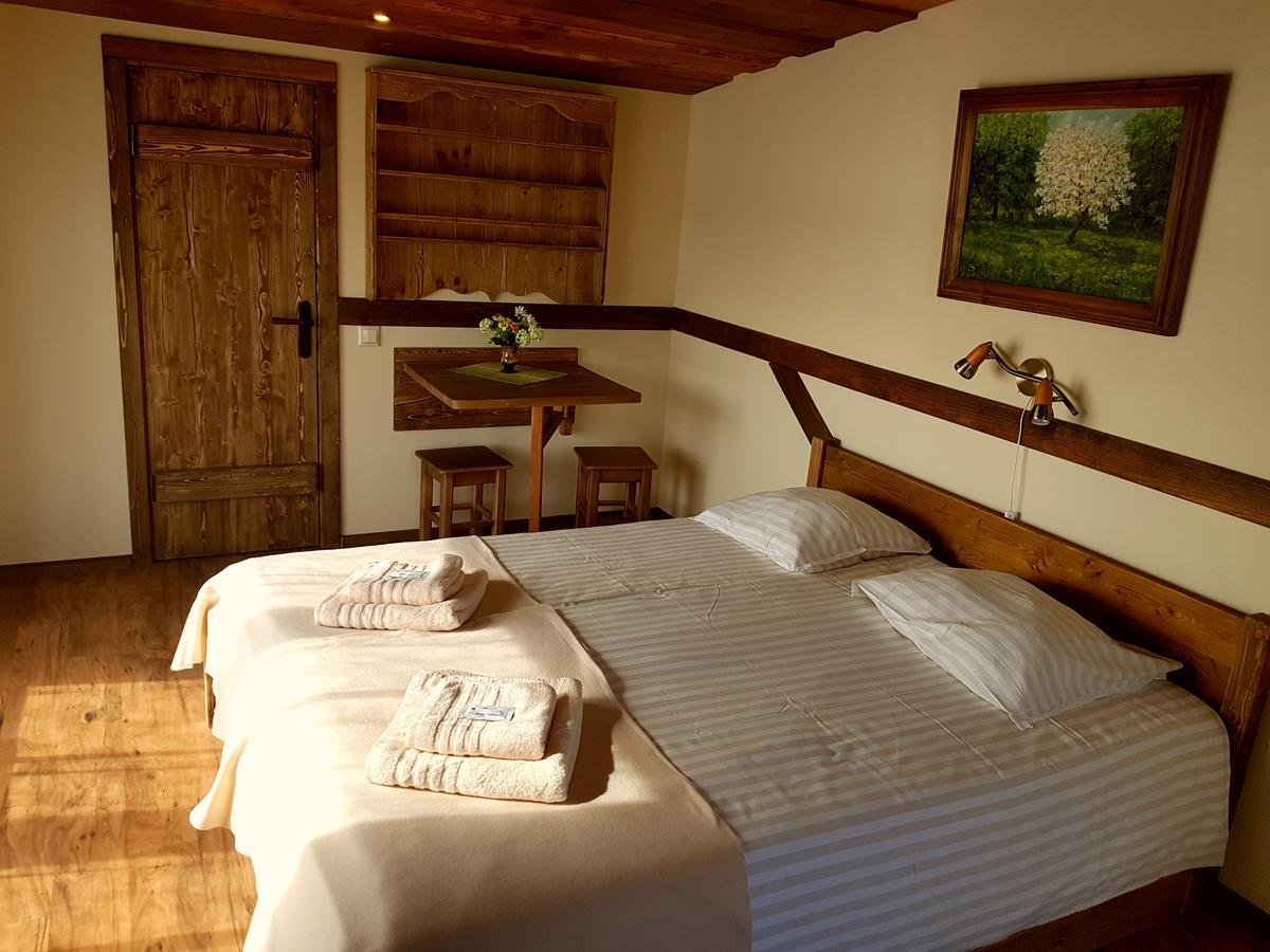 Guest House And Camping Jūrkalne Extérieur photo